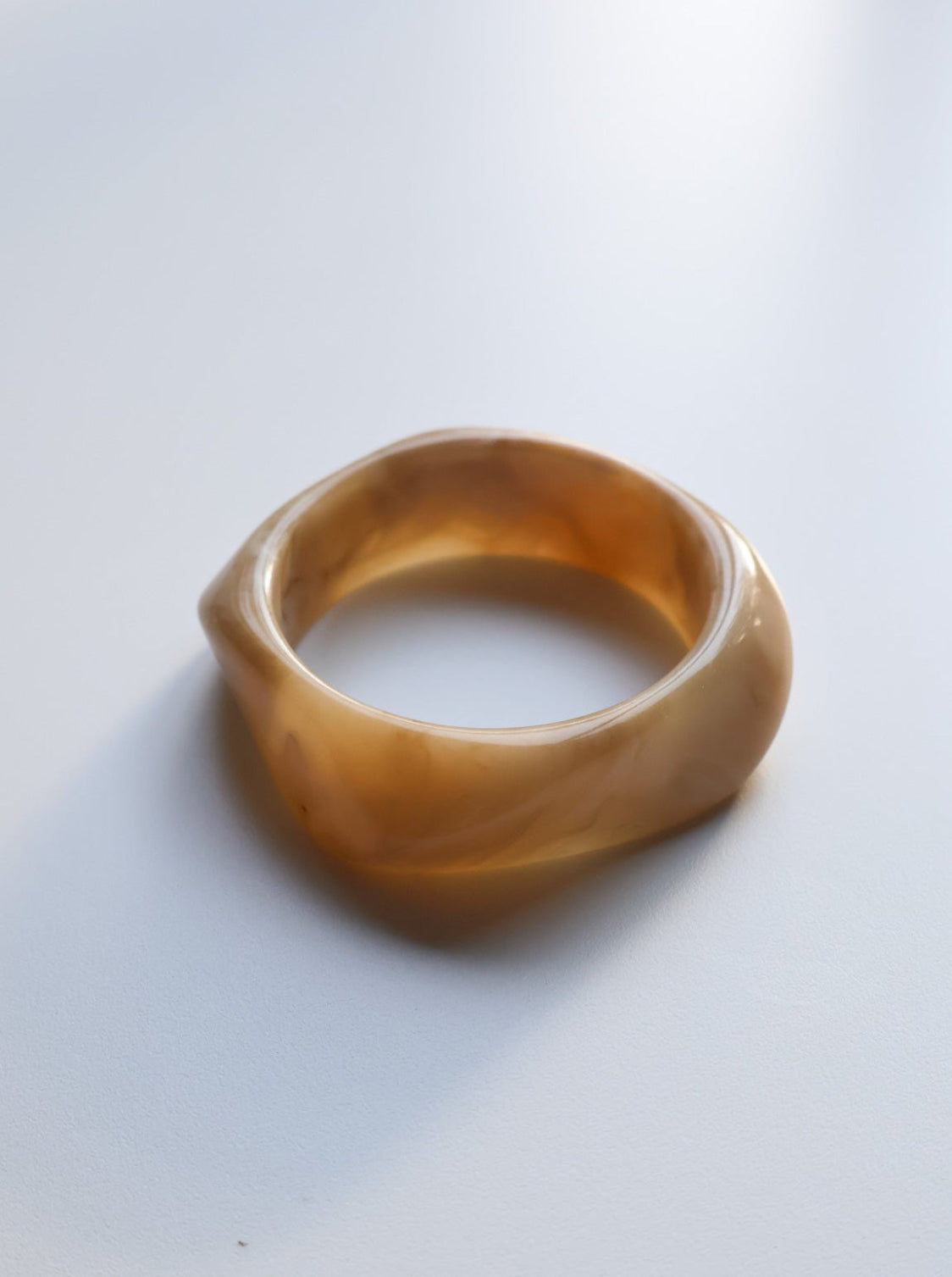 Clara Bangle - Milky Swirl