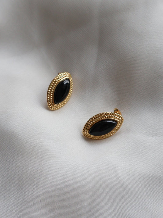 Close up of Agnes Chunky Earrings