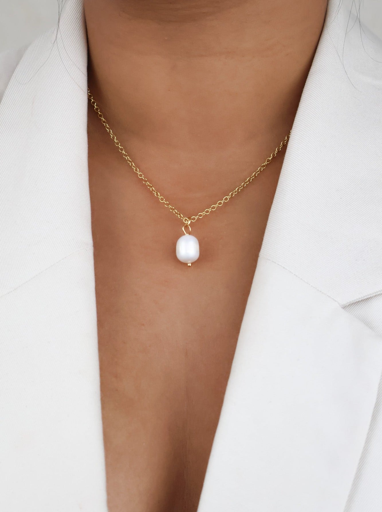 Doti Freshwater Pearl Pendant Necklace