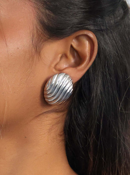 Kai Oval Studs | Silver