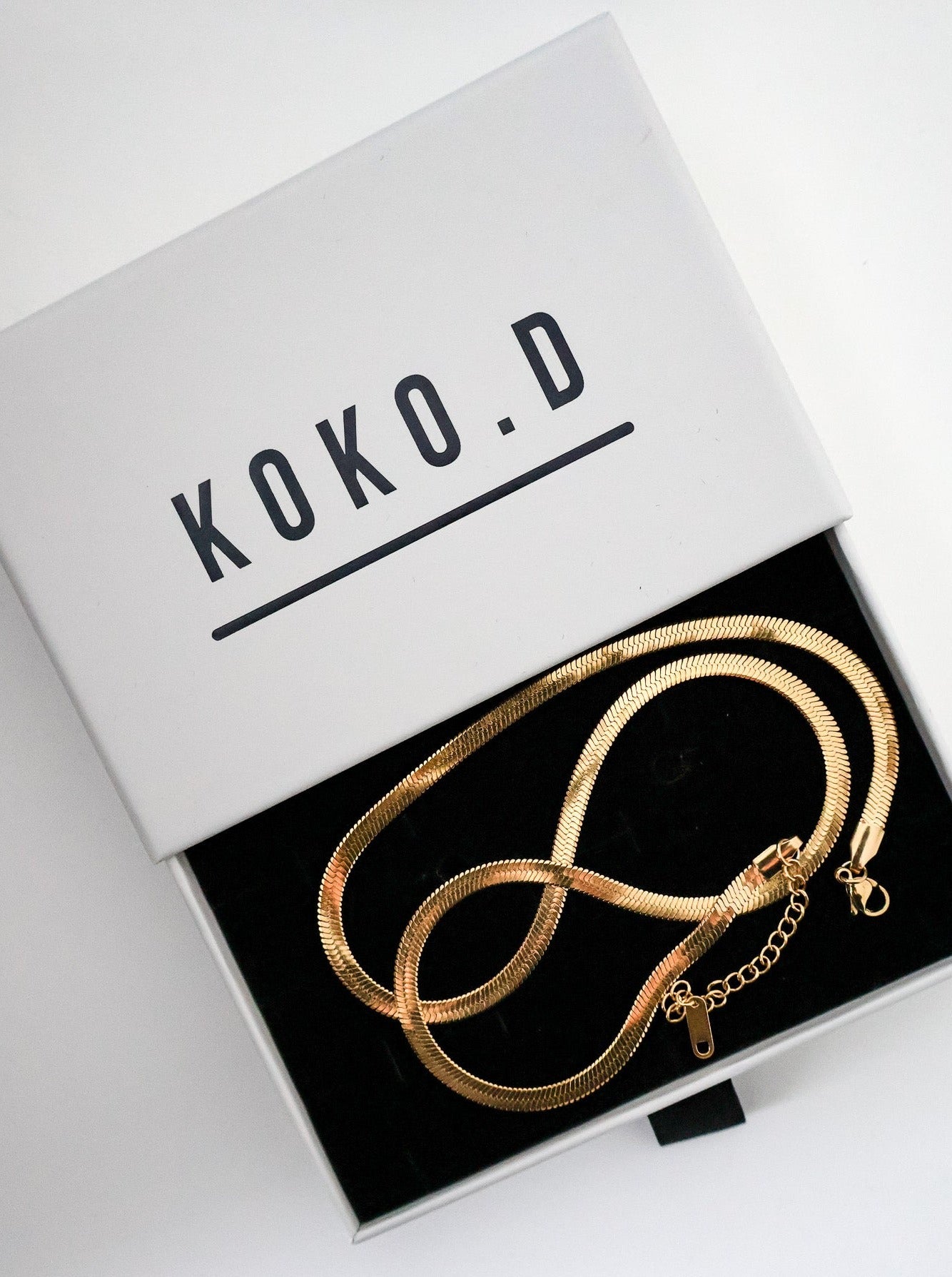 Kayo Herringbone Chain | Gold