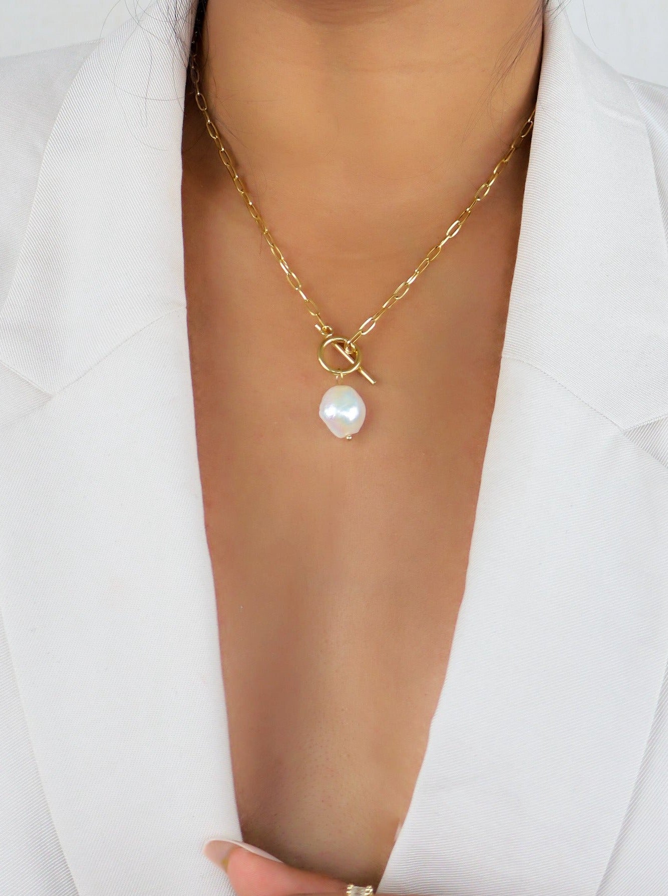 Koko Link Freshwater Pearl Necklace with Lock