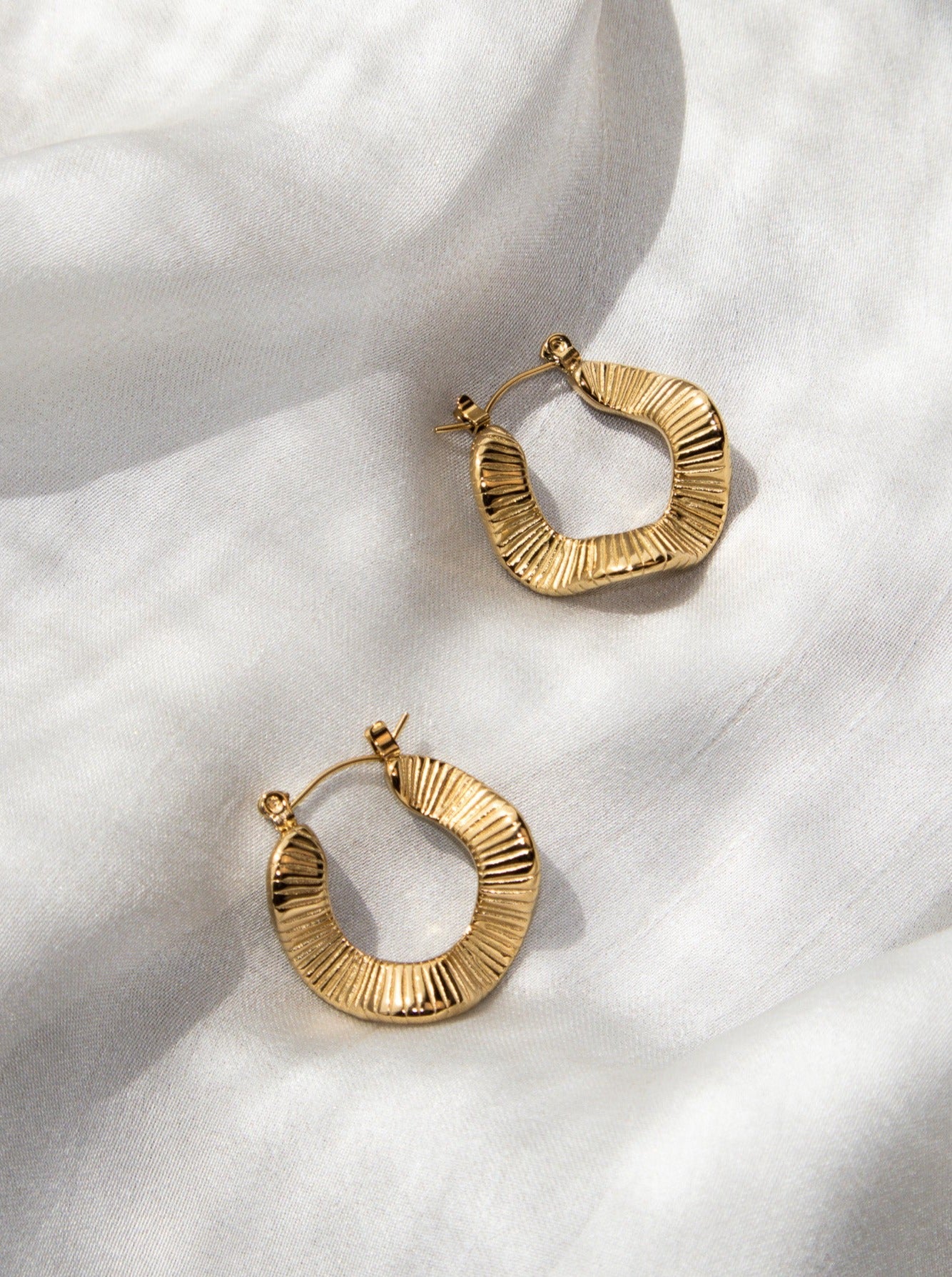 Olivia Hoops